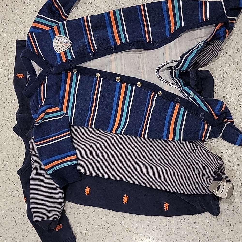 Carter's 3 month Sleepers lot of 3